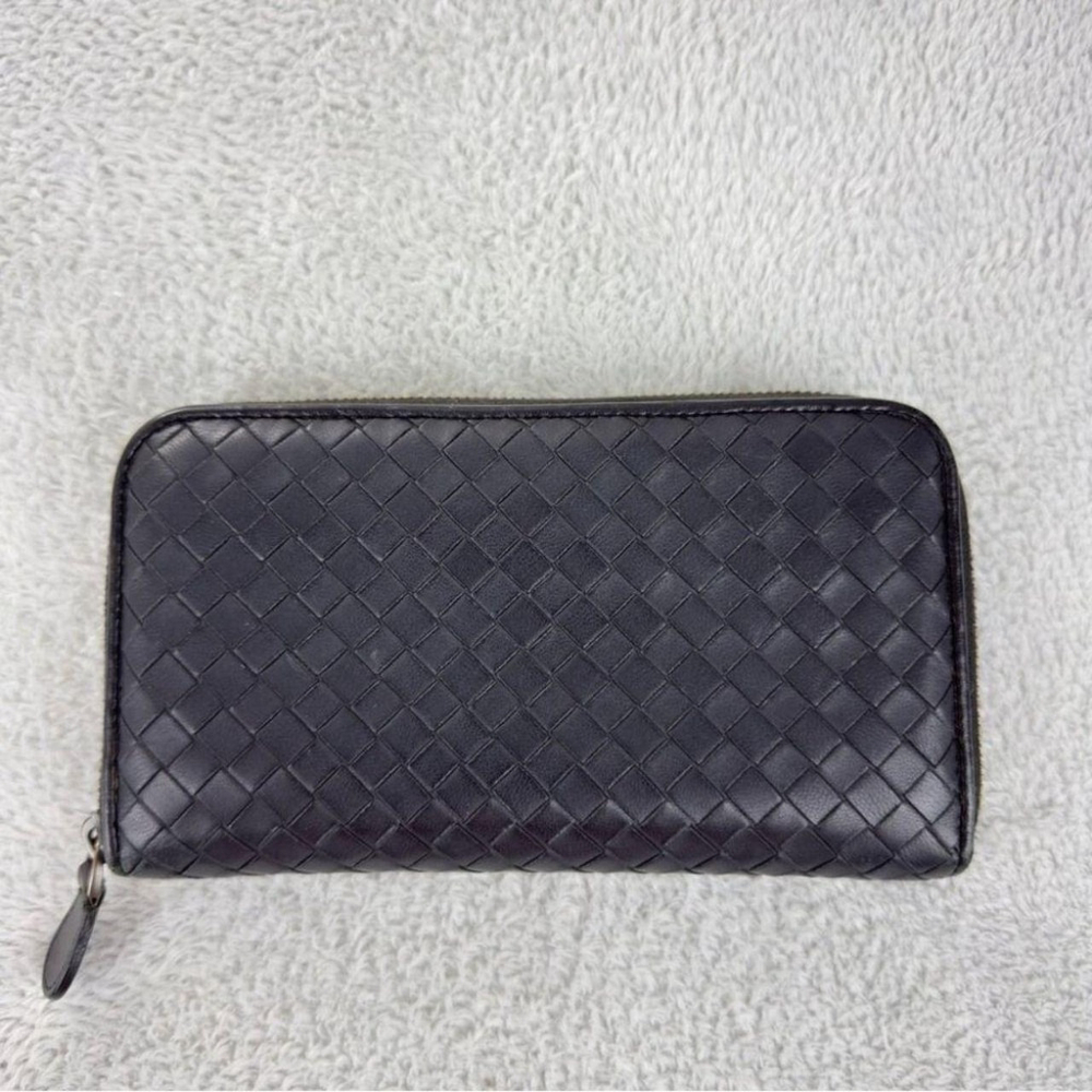 Bottega Veneta Intrecciato Lambskin Zip Around Long Black Wallet Made in Italy